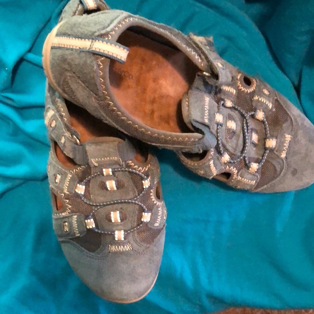 Bass shoes